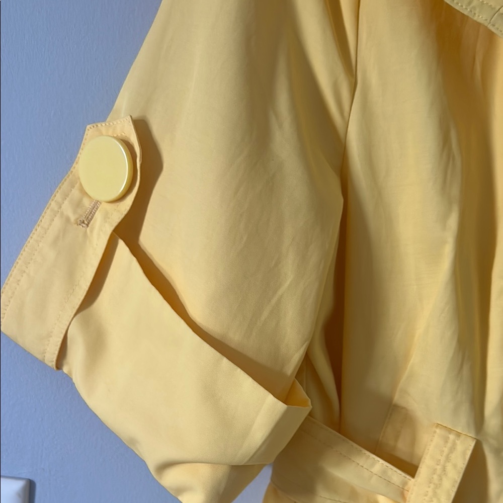 Stunning Yellow Belted Women's Jacket - Picture 3 of 5